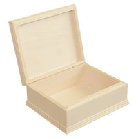 Houten sieradenkistje van lindehout 22 × 17,5 × 8,3 cm