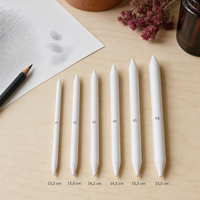 Doezelaar van geperst papier, nr. 1–6 (13,2–15,5 cm)