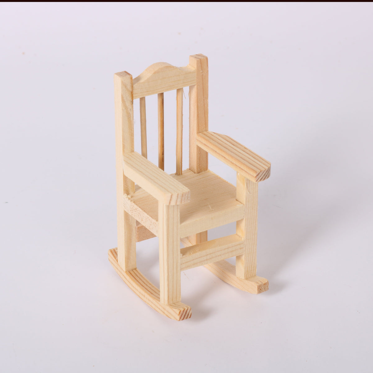 Pentart miniatuur houten schommelstoel, 6 × 6 × 10 cm